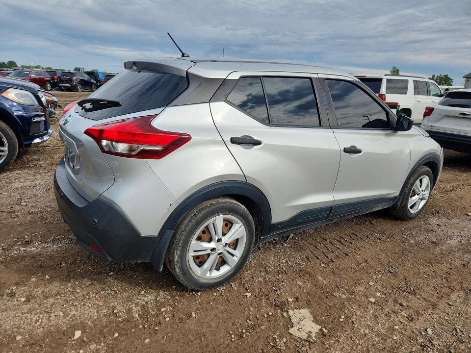2020 NISSAN KICKS S 3