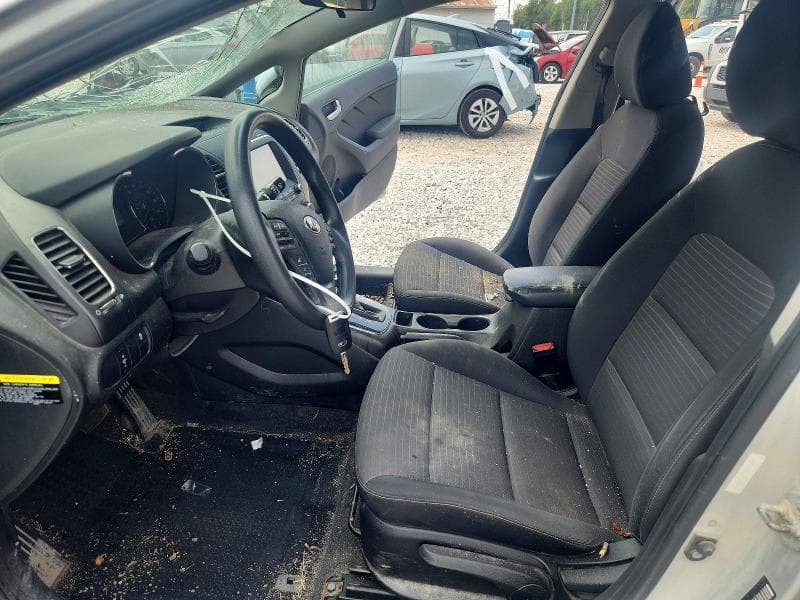 2018 KIA FORTE LX 7