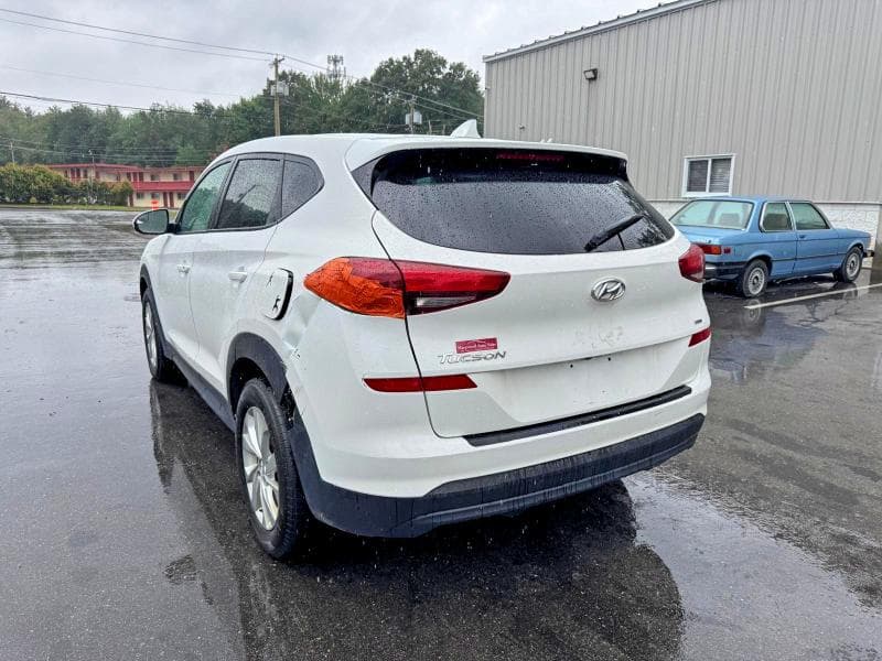 2020 HYUNDAI TUCSON SE 2