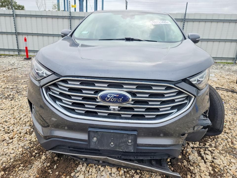 2022 FORD EDGE TITANIUM 5