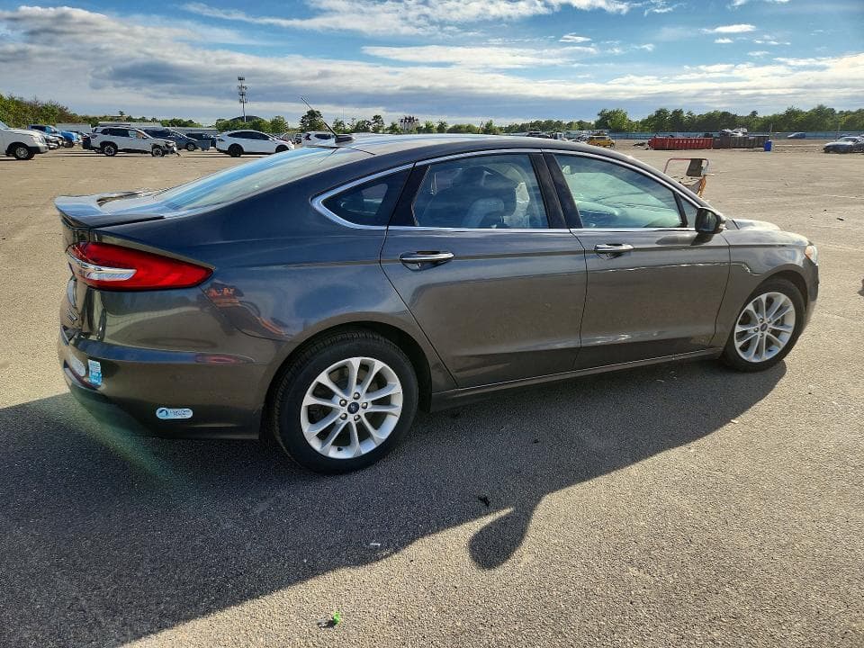 2020 FORD FUSION TITANIUM 3