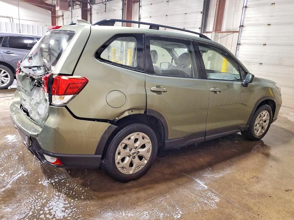 2021 SUBARU FORESTER 3