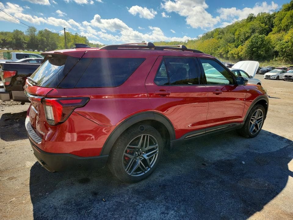 2025 FORD EXPLORER ST-LINE 3