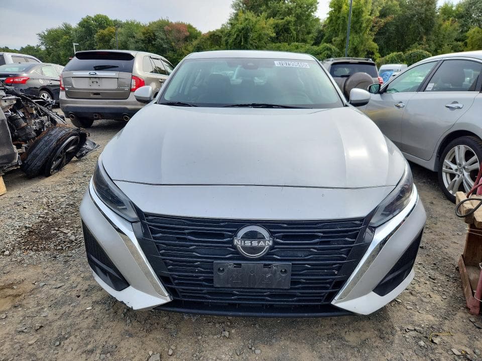 2023 NISSAN ALTIMA S 5