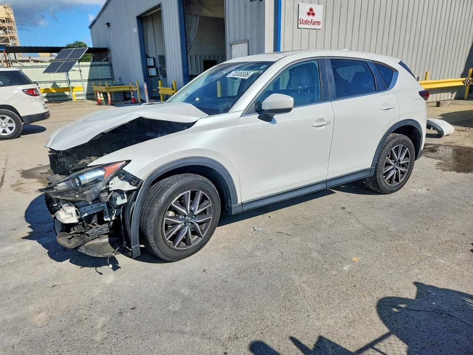 2018 MAZDA CX-5 TOURING - 1