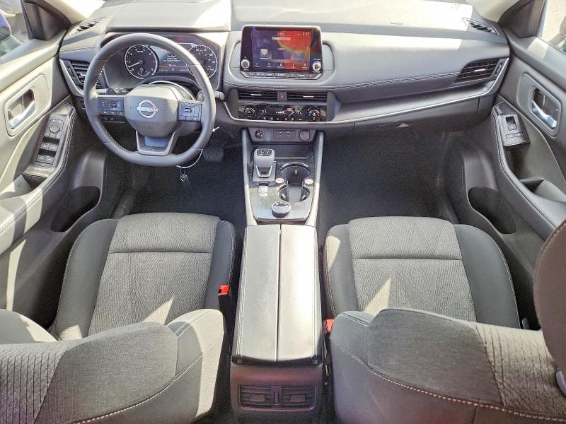 2026 NISSAN ROGUE SV 8