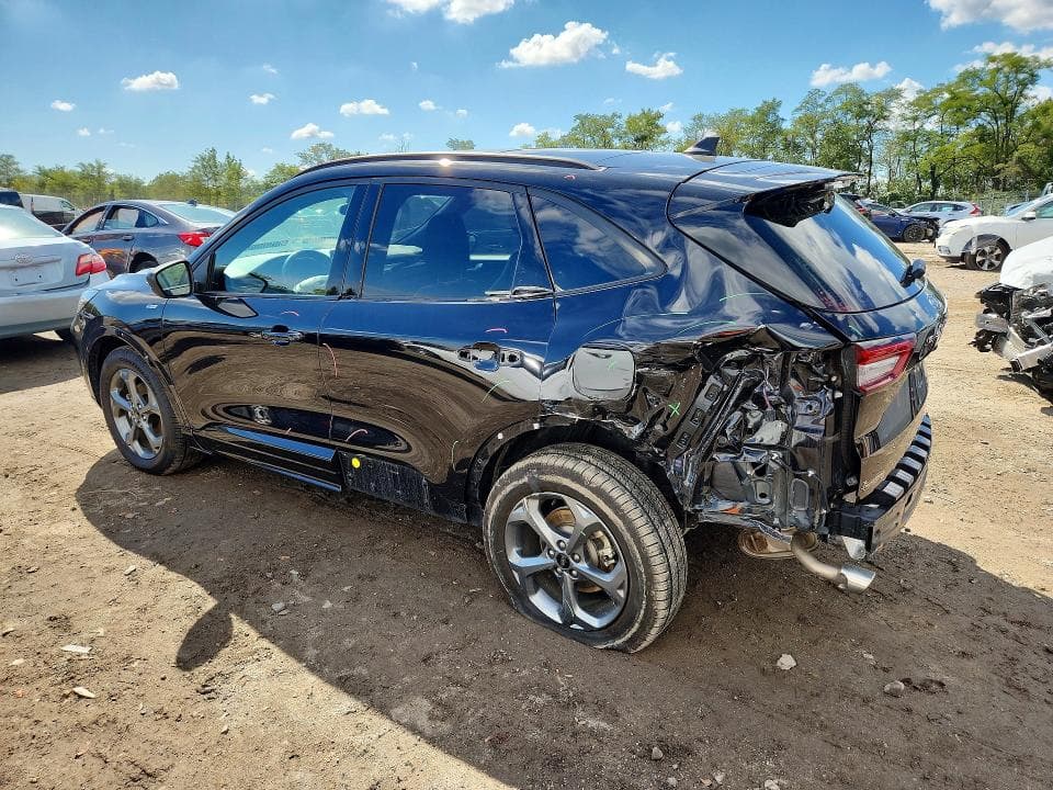 2024 FORD ESCAPE ST LINE 2