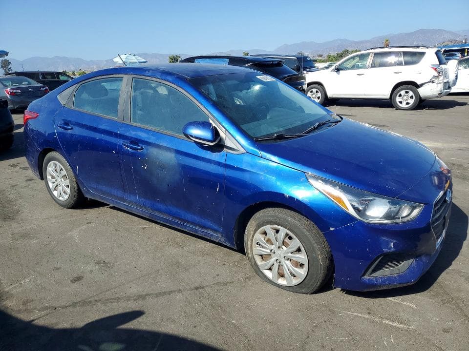 2018 HYUNDAI ACCENT SE 4