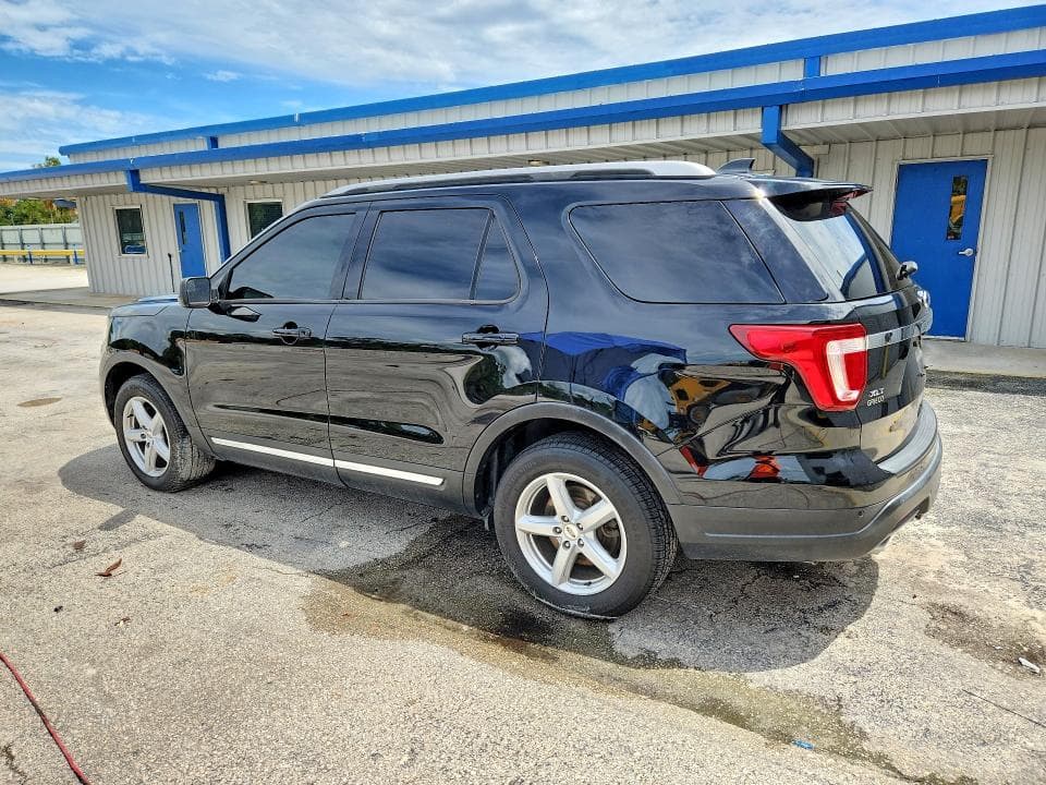 2018 FORD EXPLORER XLT 2