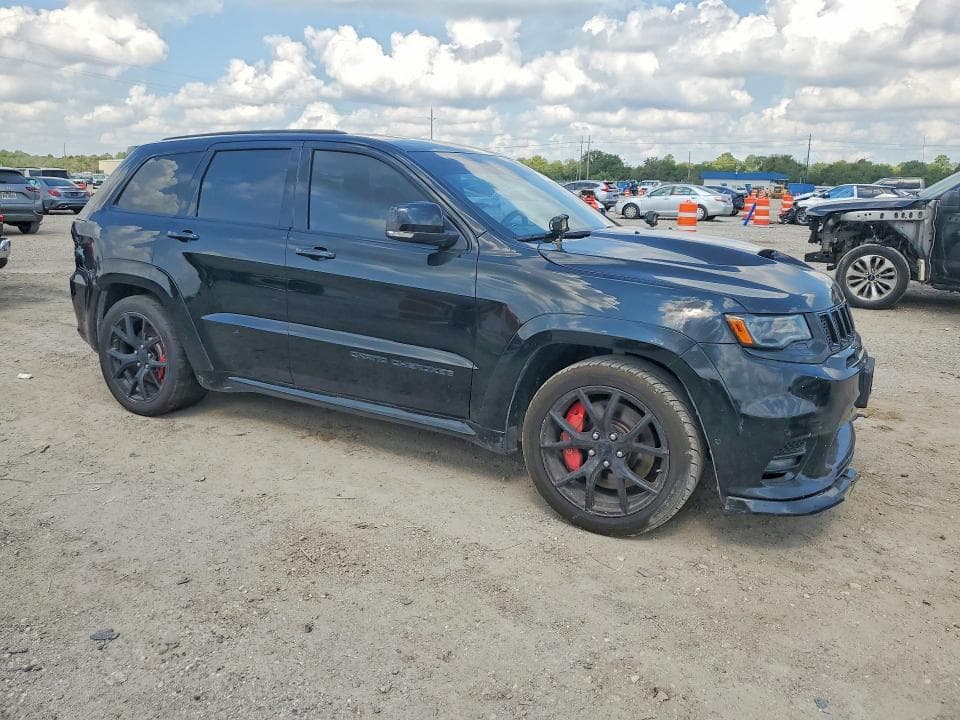 2017 JEEP GRAND CHEROKEE SRT-8 4