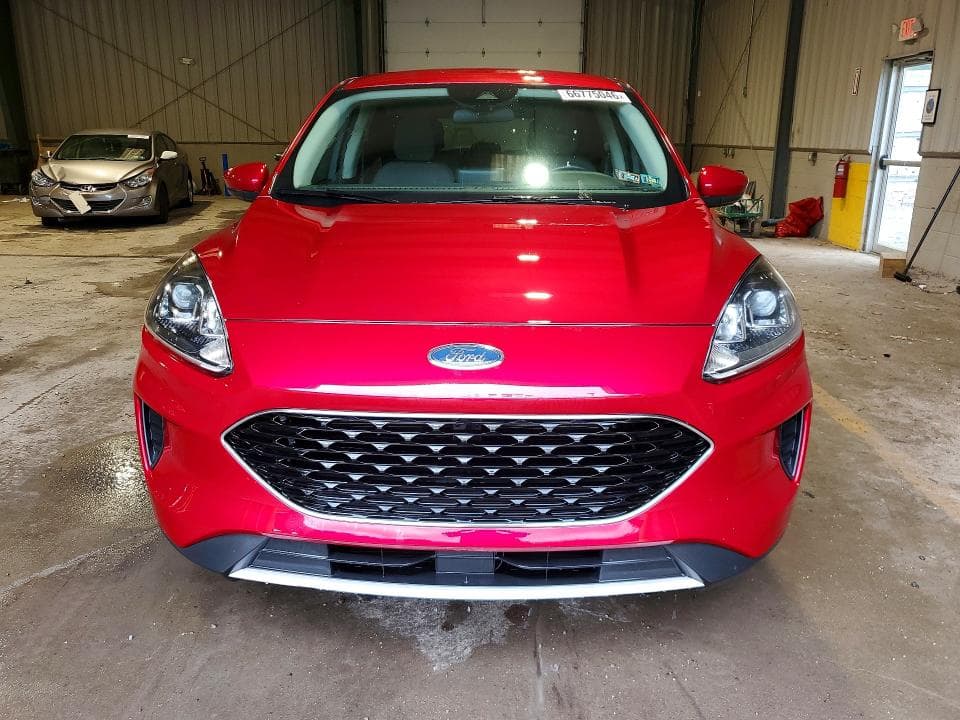 2020 FORD ESCAPE SE 5