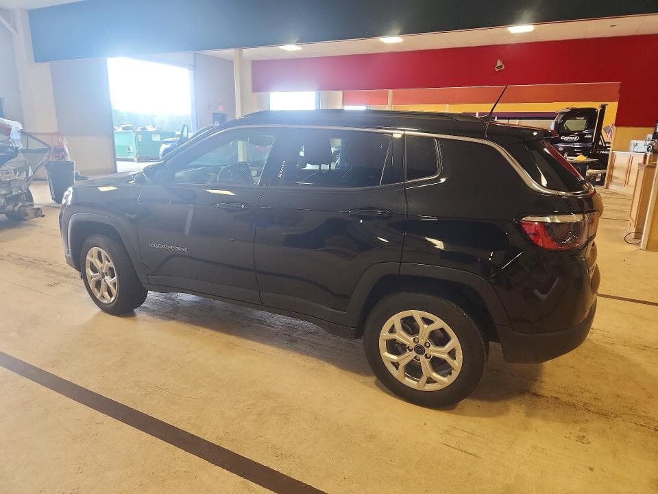2025 JEEP COMPASS LATITUDE 2