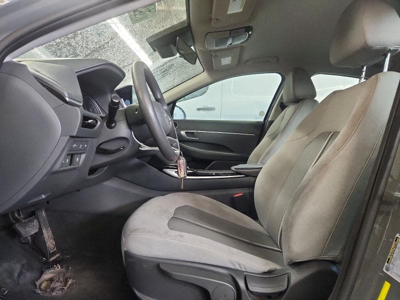 2021 HYUNDAI SONATA SE 7