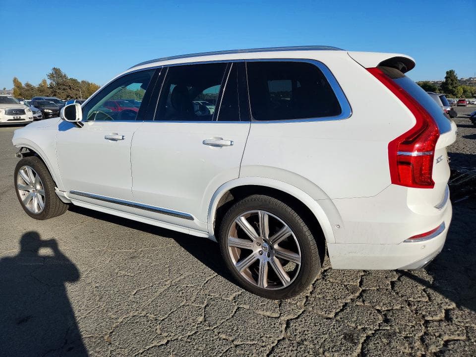 2018 VOLVO XC90 T6 2