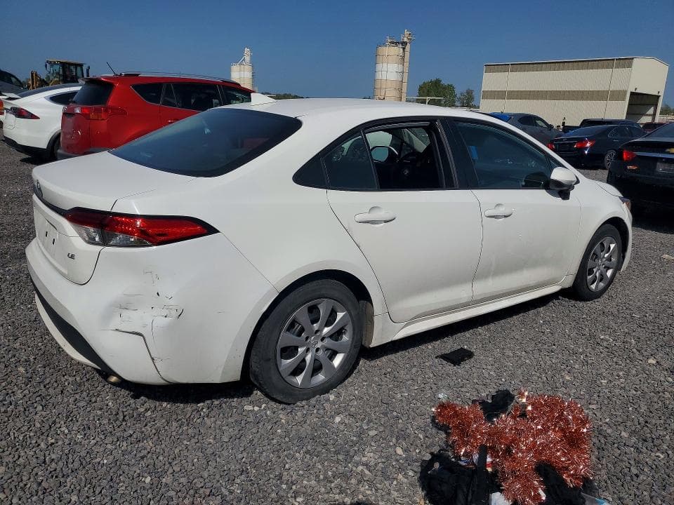 2022 TOYOTA COROLLA LE 3