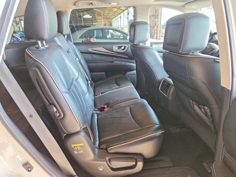 2017 INFINITI QX60 BASE 11