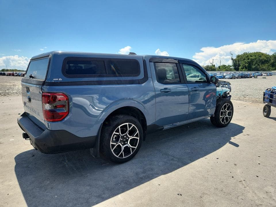 2025 FORD MAVERICK LARIAT 3