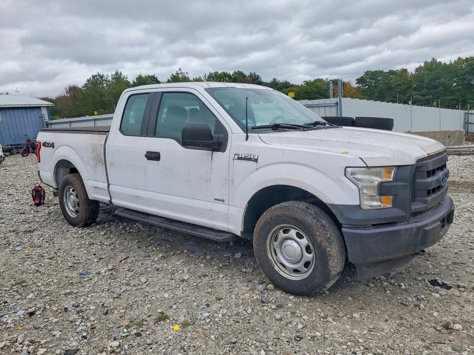 2017 FORD F150 SUPER CAB 4