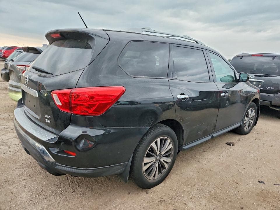 2017 NISSAN PATHFINDER SV 3