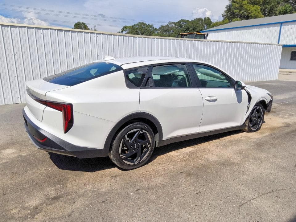 2025 KIA K4 EX 3