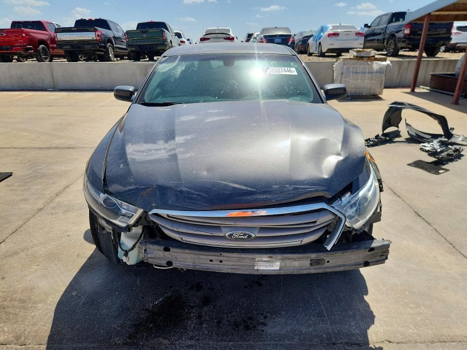2017 FORD TAURUS SEL 5
