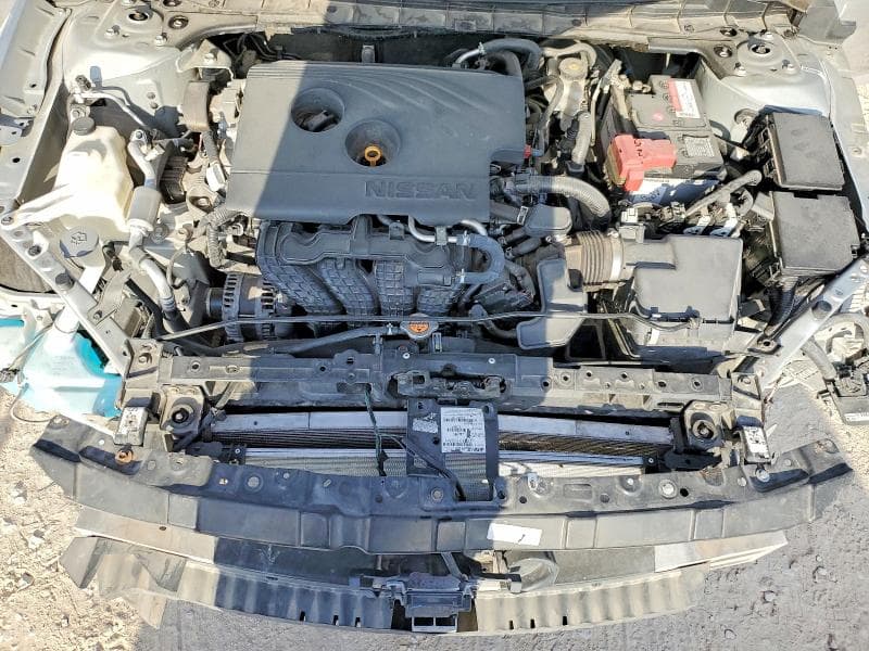 2019 NISSAN ALTIMA SR 11