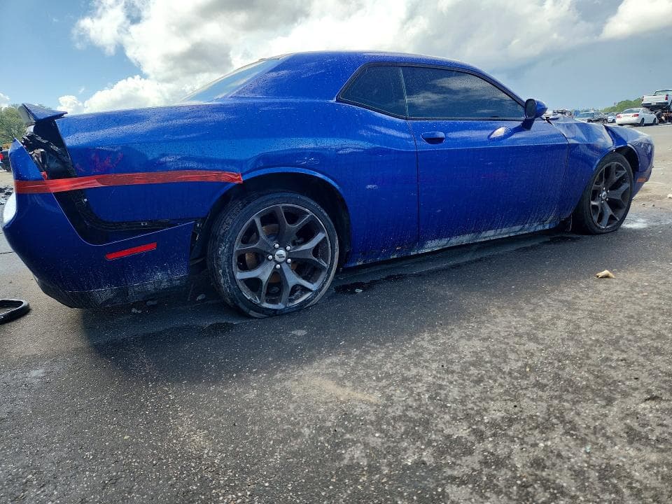 2018 DODGE CHALLENGER SXT 3