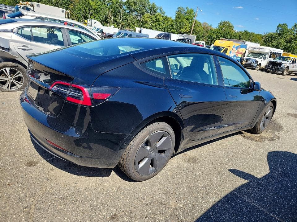2022 TESLA MODEL 3 3