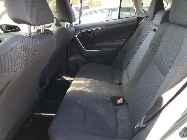 2019 TOYOTA RAV4 LE 11
