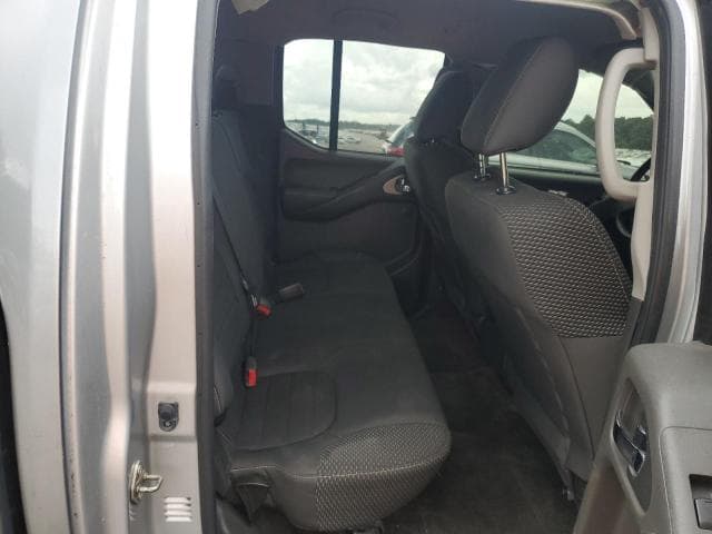 2017 NISSAN FRONTIER S 10