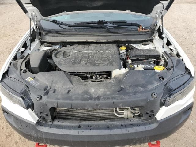 2019 JEEP CHEROKEE TRAILHAWK 12