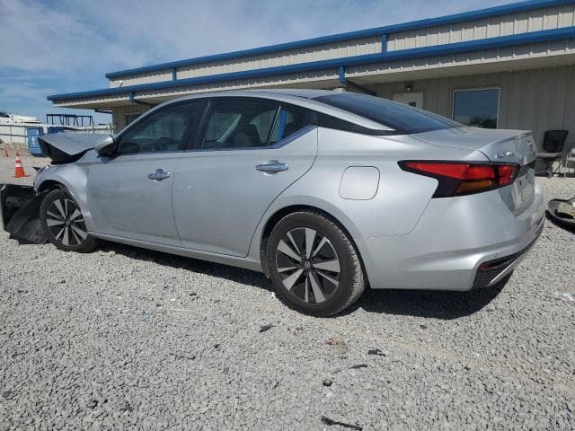 2022 NISSAN ALTIMA SV 2