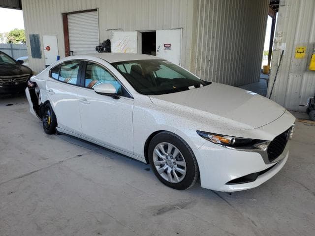 2020 MAZDA 3 4