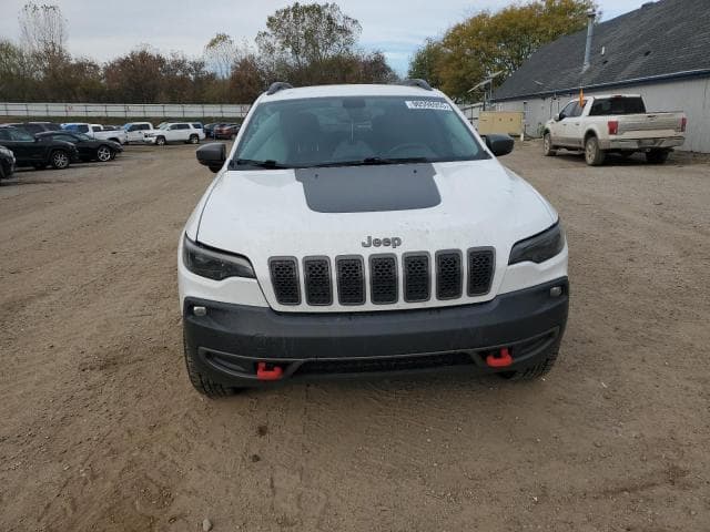 2019 JEEP CHEROKEE TRAILHAWK 5