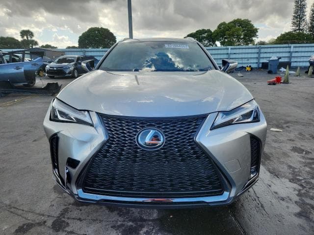2019 LEXUS UX 200 5