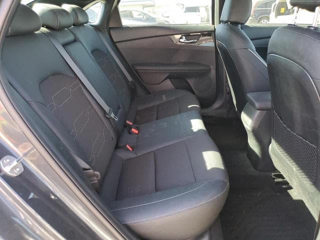 2024 KIA FORTE GT LINE 10