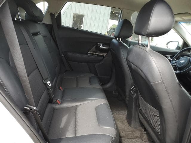 2018 KIA NIRO EX 11