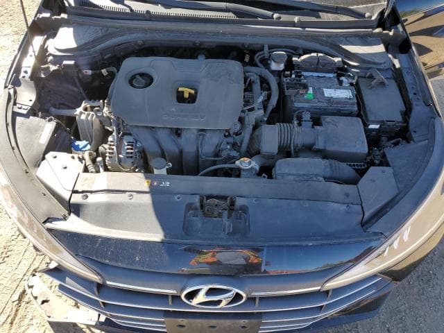 2020 HYUNDAI ELANTRA SEL 11