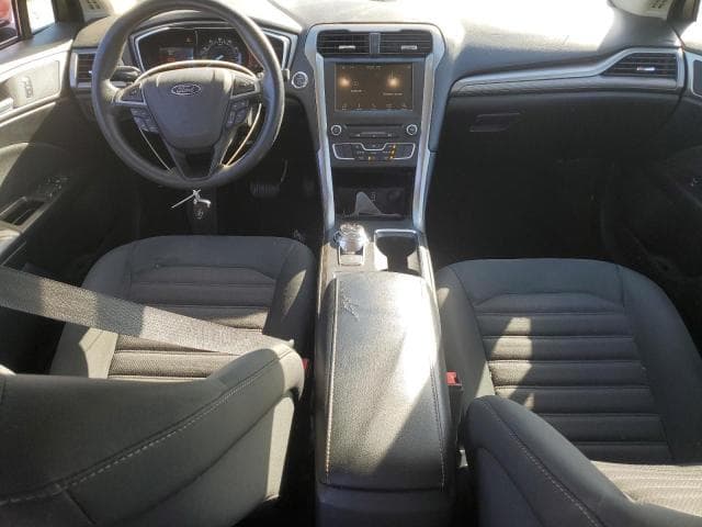 2017 FORD FUSION SE 8