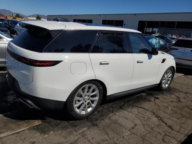 2025 LAND ROVER RANGE ROVER SPORT SE 3
