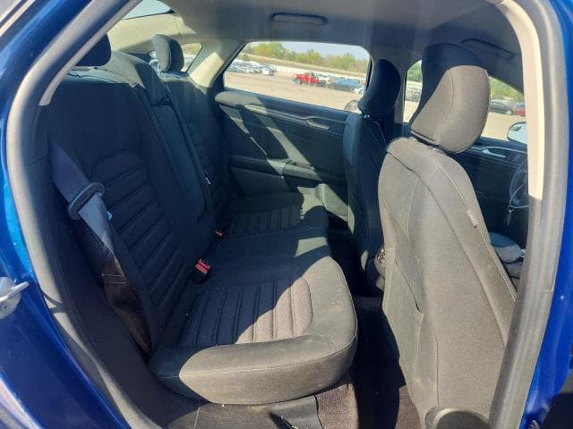 2017 FORD FUSION SE 10
