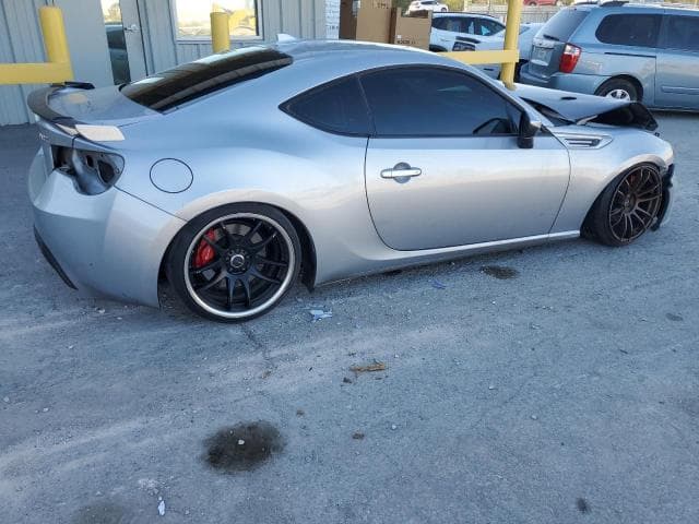 2018 SUBARU BRZ 2.0 LIMITED 3