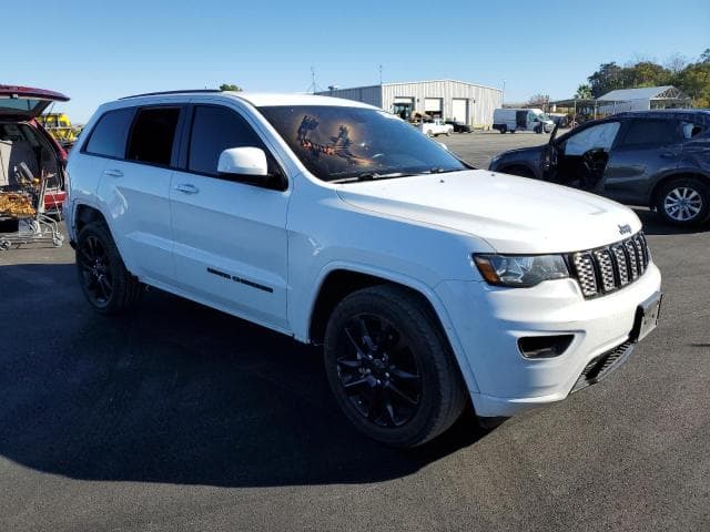 2020 JEEP GRAND CHEROKEE LAREDO 4