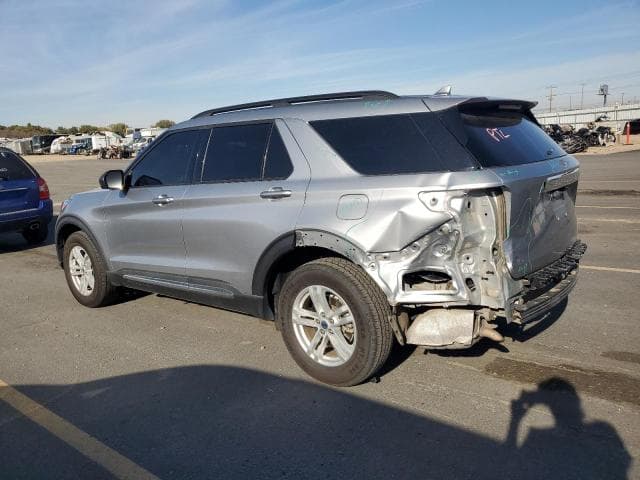 2020 FORD EXPLORER XLT 2