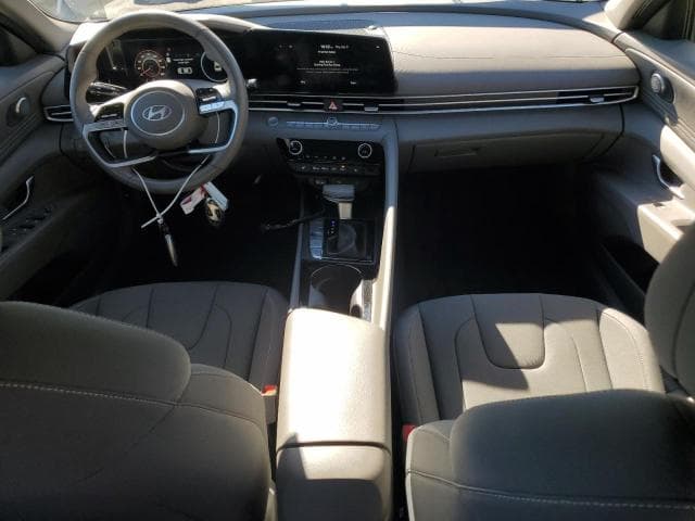 2024 HYUNDAI ELANTRA SEL 8