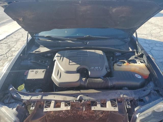 2018 CHRYSLER 300 S 11
