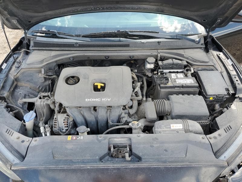2020 HYUNDAI VELOSTER BASE 11