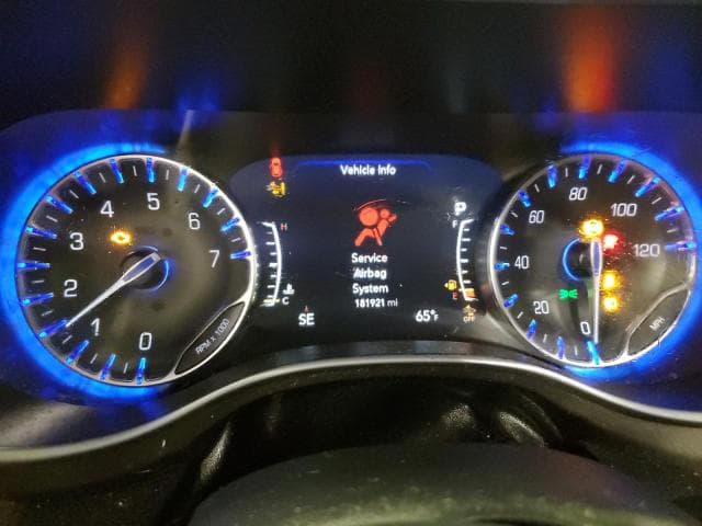 2017 CHRYSLER PACIFICA LIMITED 9
