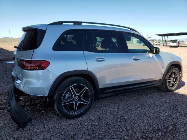 2023 MERCEDES-BENZ GLB 250 4MATIC 3