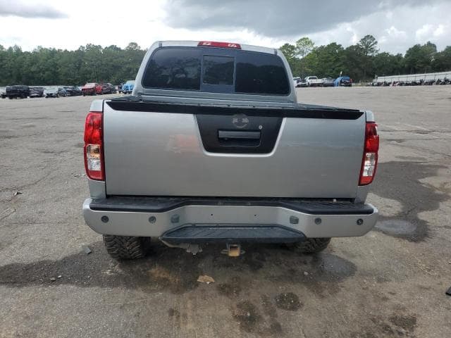 2017 NISSAN FRONTIER S 6